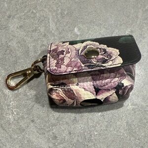 Bandolier AirPods Pro 1/2 Floral Leather Keychain Pouch